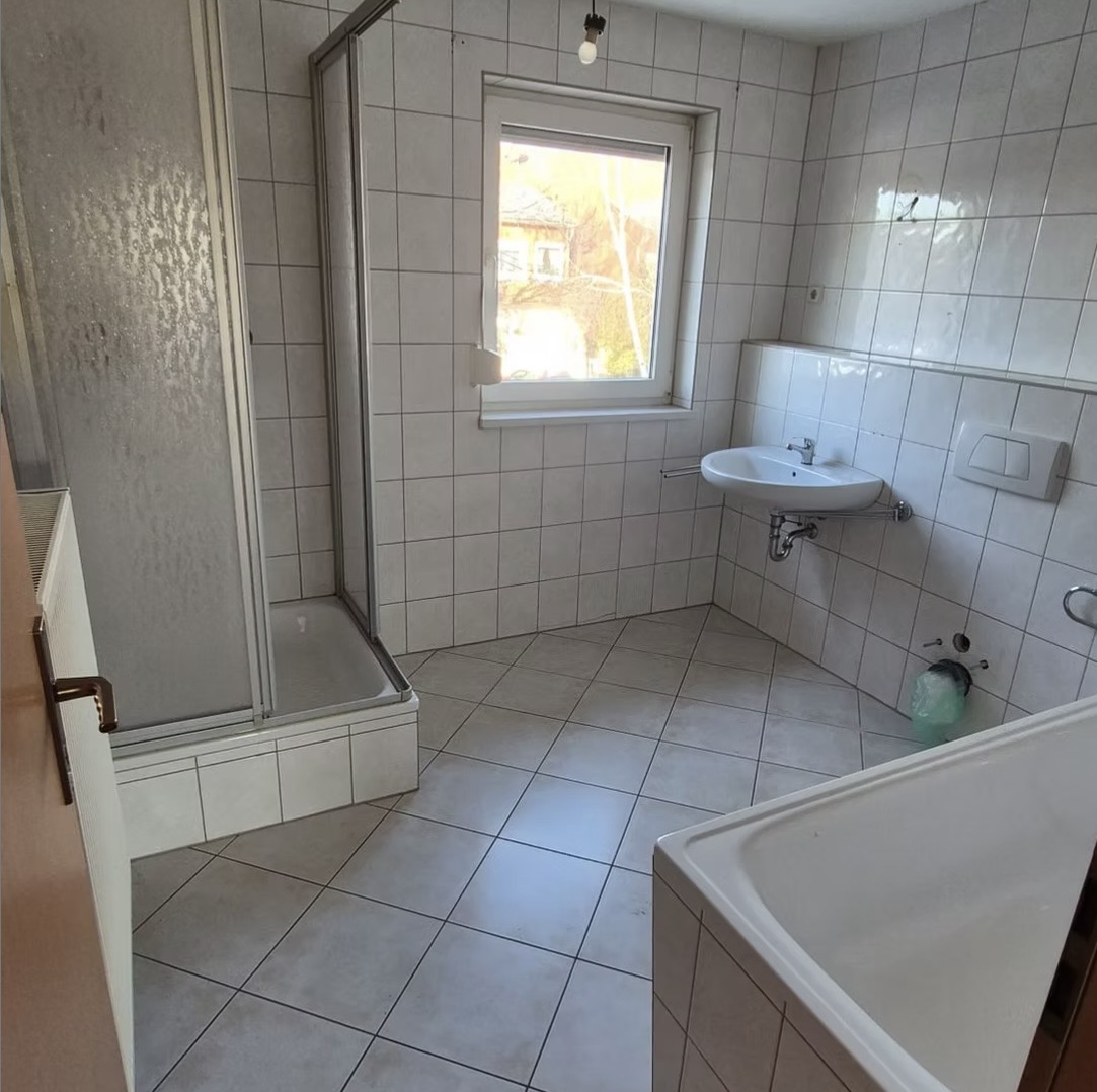 Badezimmer entrümpelt