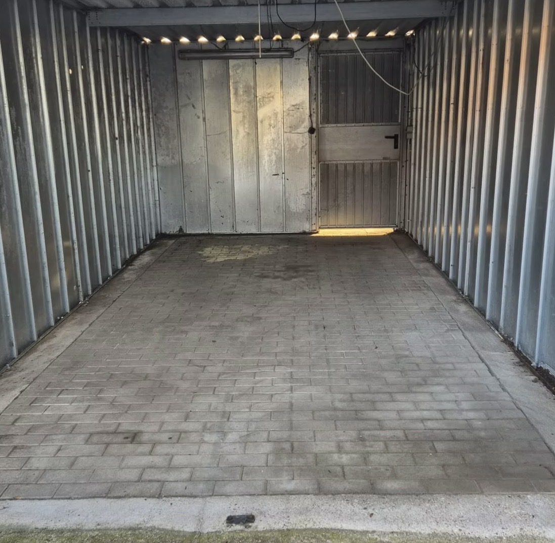 Garage besenrein
